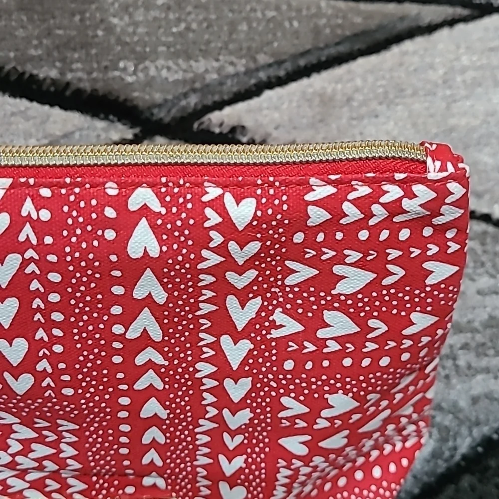 Victoria Secret 2016 Heart Design Canvas Organizer Pouch Bag Price Firm